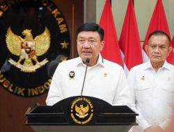 Menko Polkam Peringatkan Konsekuensi Hukum Bagi Penista Bendera Nasional