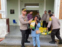 Polres Kubu Raya Gerakan Pangan Murah 1,5 Jam 11 Ton Beras Ludes