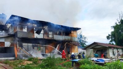Si Jago Merah Hanguskan Rumah Kos, Tiga Penghuni Luka-Luka