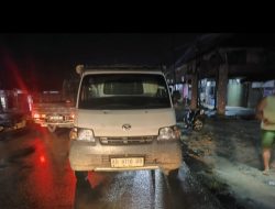 Laka Maut Motor Vs Pickup di Mandor, Satu Tewas dan Luka Berat