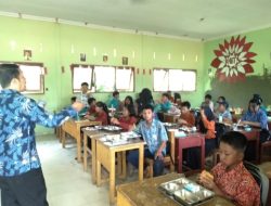Program Presiden Prabowo, Makan Bergizi Gratis Terealisasi di SMPN 4 Kubu Raya