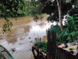 Himbauan: Curahan Hujan Deras Di Desa Suruh Tembawang, “Waspada!!”