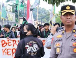 Polresta Pontianak Amankan Aksi Damai Mahasiswa HMI di Polda Kalbar