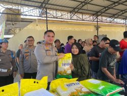 Gerakan Pangan Murah Polri Digelar di Kubu Raya, Warga Serbu Beras Murah
