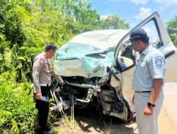 Minibus VS Truk Adu Banteng di Kubu Raya, 4 Korban Meninggal Dunia