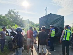Minibus vs Truk Adu Banteng di Kubu Raya, Rudyanto Tewas