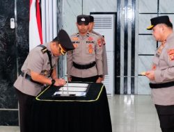 Kapolda Kalbar Lantik Karolog, Dirbinmas, dan Ka SPN, Perkuat Kinerja Polda