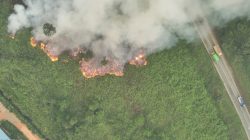 Polda Kalbar Padamkan Karhutla Pakai Drone Thermal