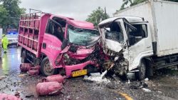 Truk Elpiji Tabrak Truk Boks di Kubu Raya, Sopir Tewas